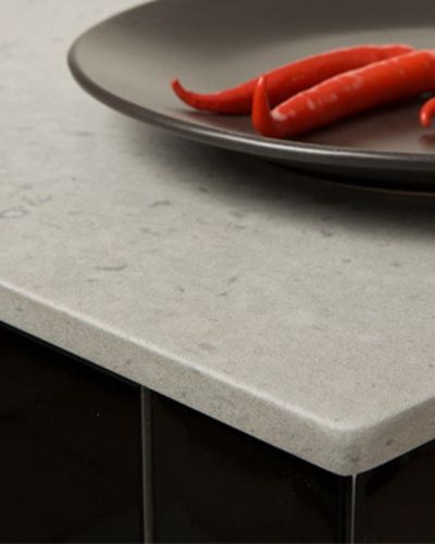 Nile Quartz Cararra Mist